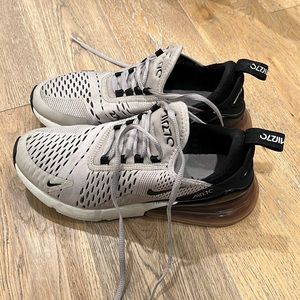 Black and Tan Nike Airmax Sneakers - Womens Size 7